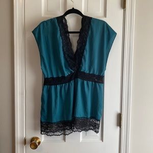 Lacy trim top